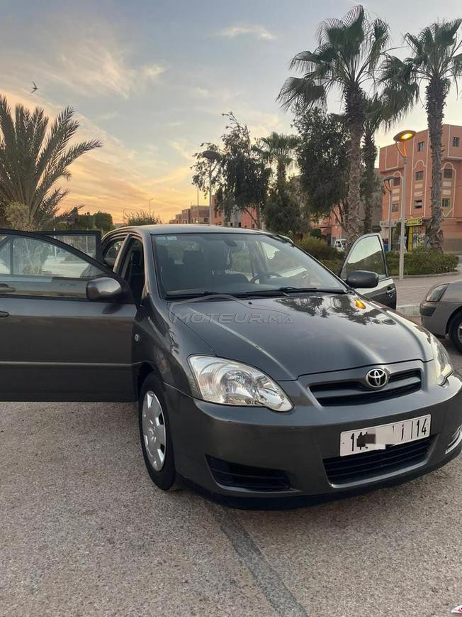 Toyota Corolla Essence Manuelle 2006 à Laâyoune