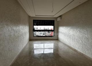 Appartement à louer 97 m² à Californie haifa