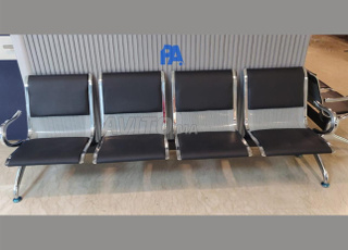 Banquette d'accueil en inox \ en simili cuir RéF76