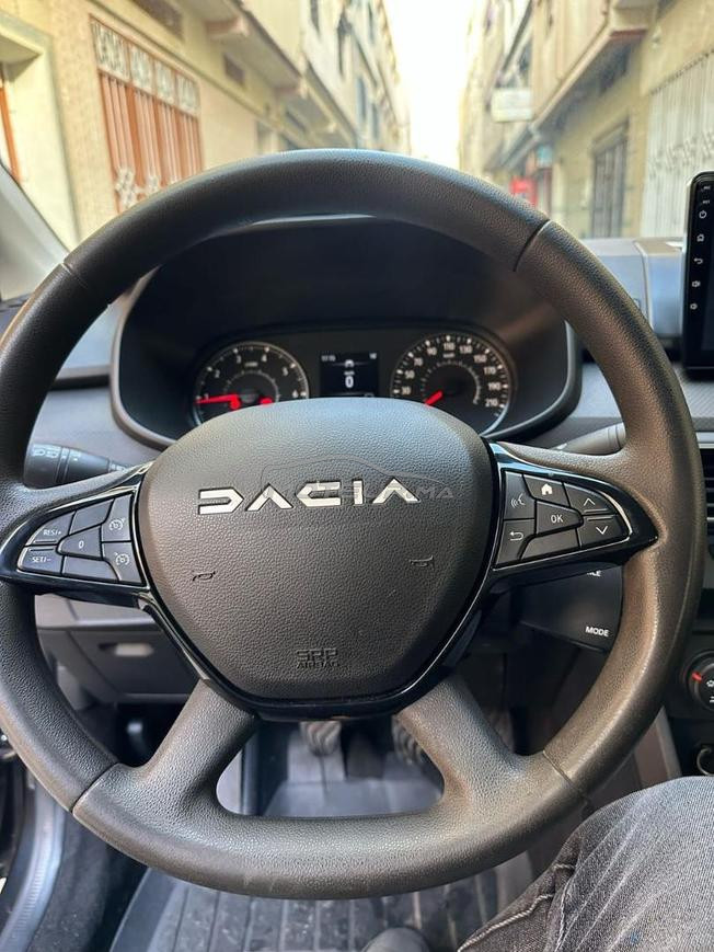 dacia logan 