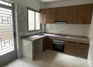 Appartement à vendre 96 m² à Deroua