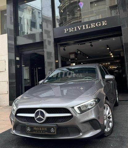 مرسيدس بنز الفئة A200 cdi