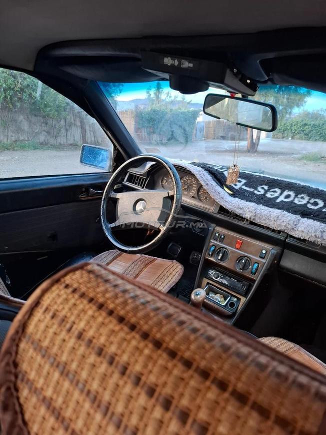 mercedes 200D 124