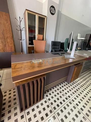 Boostez votre espace avec nos bureaux en promotion