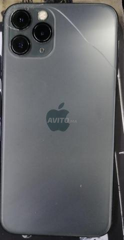 iPhone 11 pro 256gb etat 91 jamais réparé 