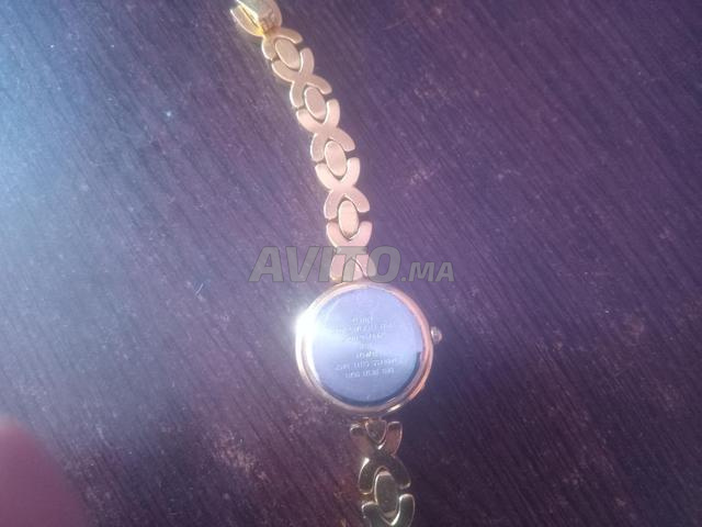 montre pour femme et pour  bon prix - 2