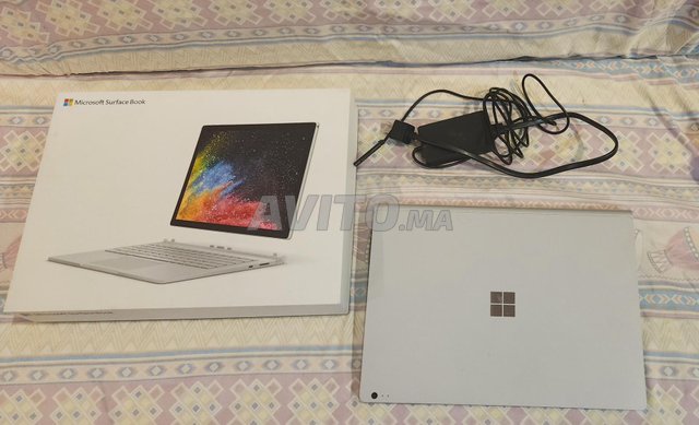 Microsoft Surface Book 2 ,intel Core i5, 256GB