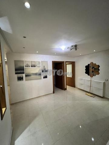 Bel un appartement 96 m² à vendre à centre ville 