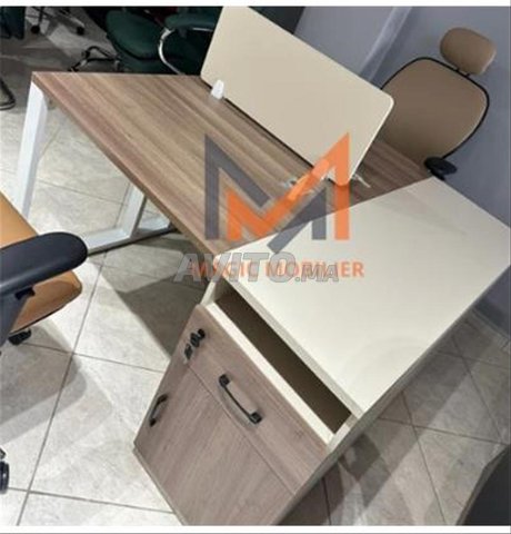 bureau open espace en bois 2/4 place  de rabat