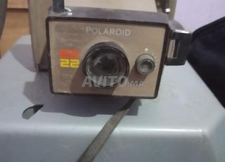 كاميرا Polaroid EE22  الكلاسيكية