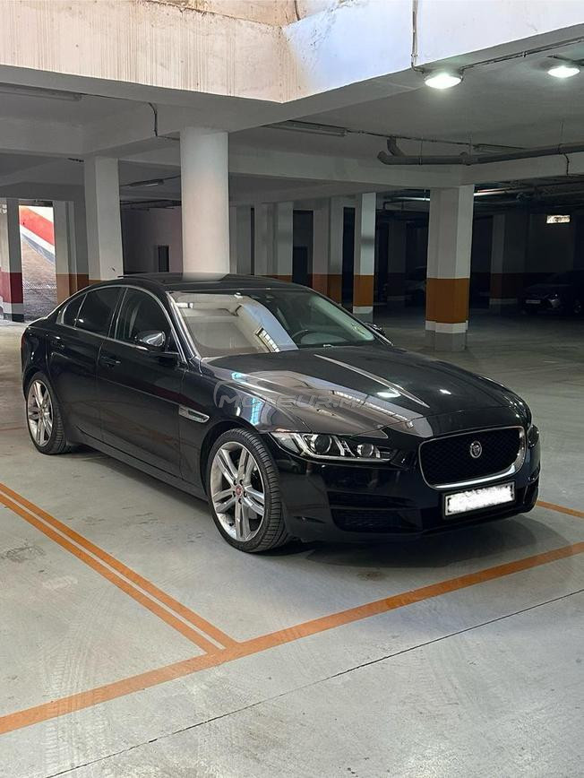 Jaguar XE Diesel Automatique 2017 à Tanger