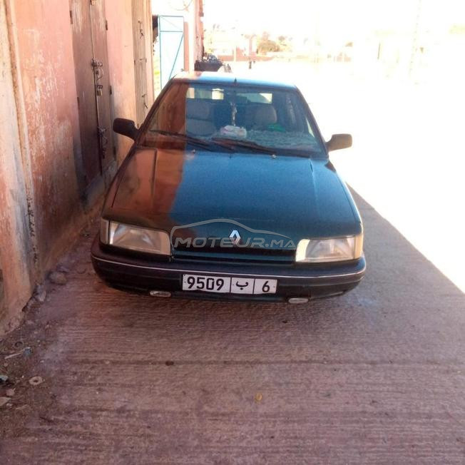 Renault R21