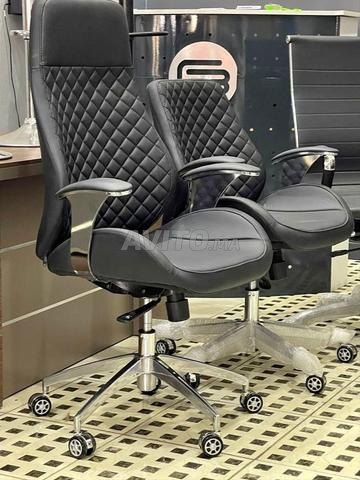 🪑💼 Fauteuil présidentiel et visiteur en cuir 