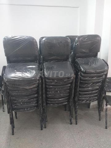 Chaise iso visiteur noire – confort et simplicité - 2