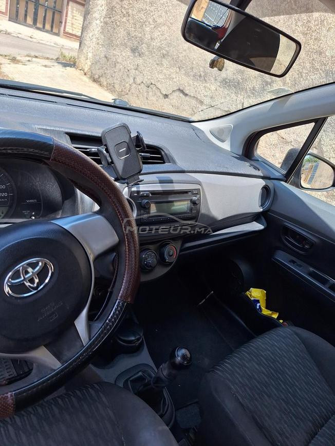 TOYOTA YARIS ESSENCE