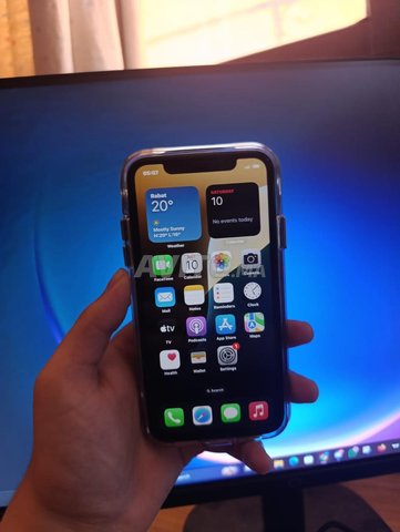 Iphone 11 normal 128 GB, battery health 97