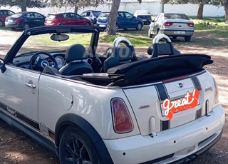 Top rare Mini décapotable S
