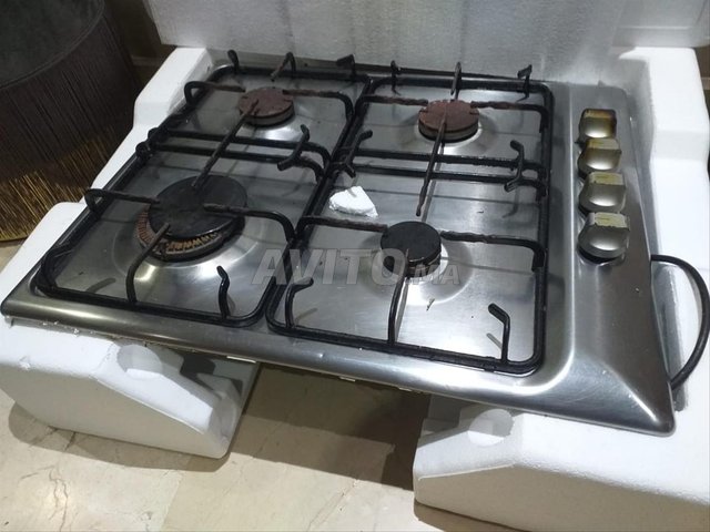 plaque gaz encastrable zanussi occas