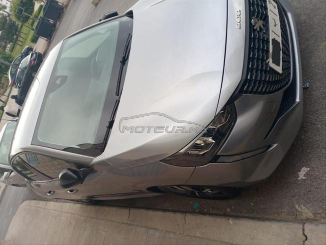 Peugeot 208 allure