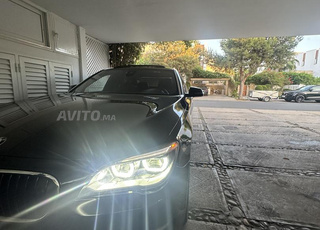 BMW Série 7 Essence Automatique 2013 à Bouskoura