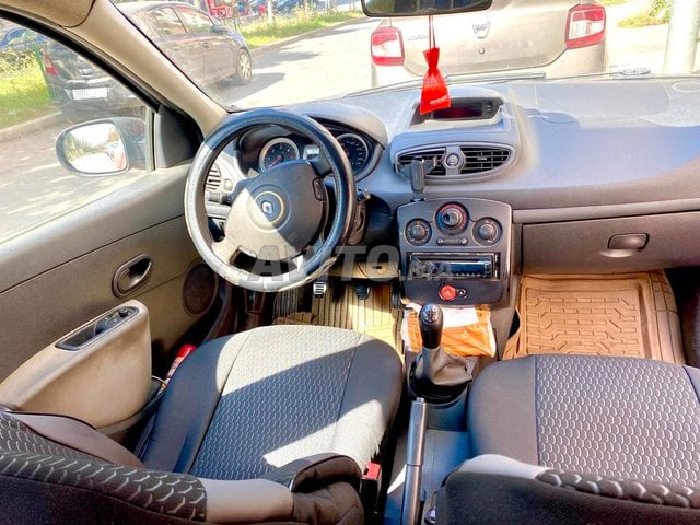 Renault Clio 3 Diesel Manuelle 2009 à Temara