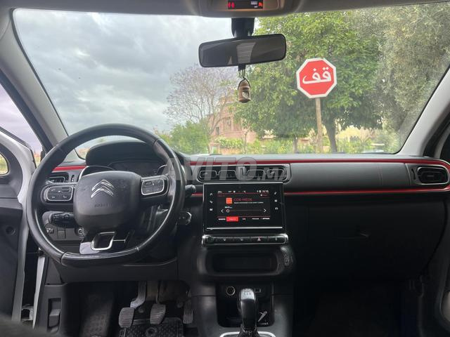 je mets en vente ma voiture C3 toute options 