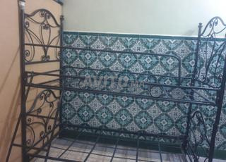 سرير ذو طبقين يمكن فصلهما