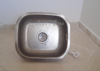 ليفيي للبيع