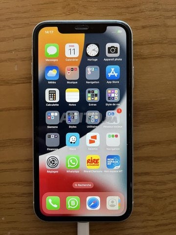 iPhone 64 XR avec sa boîte 
