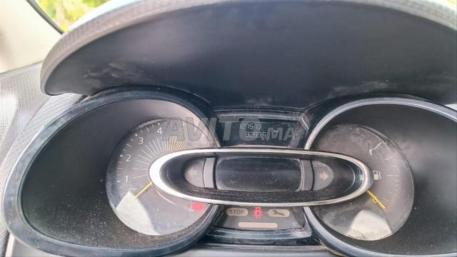 Renault Clio 4 Diesel Manuelle 2015 à Meknès - 2