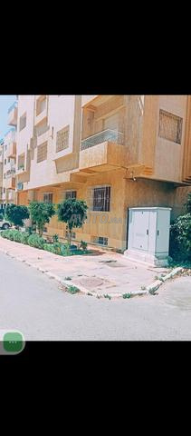   Appart 2 façade de 98 M2 très bonne emplacement 