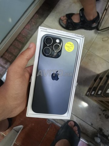 iPhone 16 pro max neuf 0 cycle 512 gb