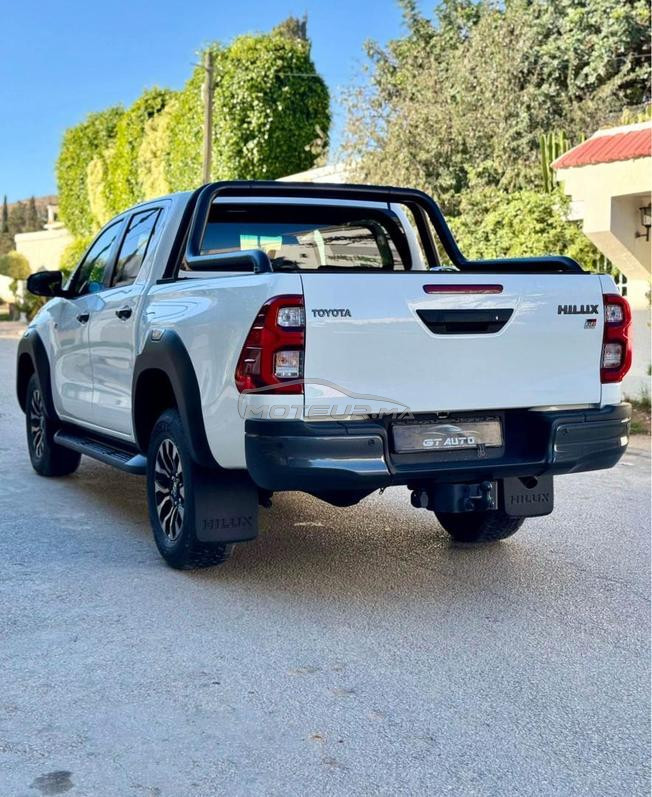 toyota hilux GR