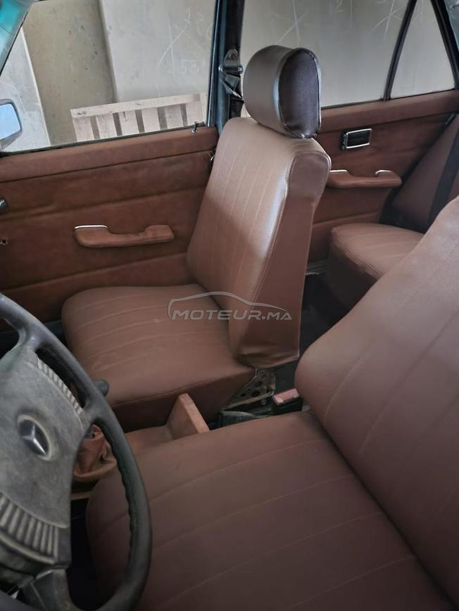 Mercedes-Benz 220 Diesel Manuelle 1970 à Kénitra