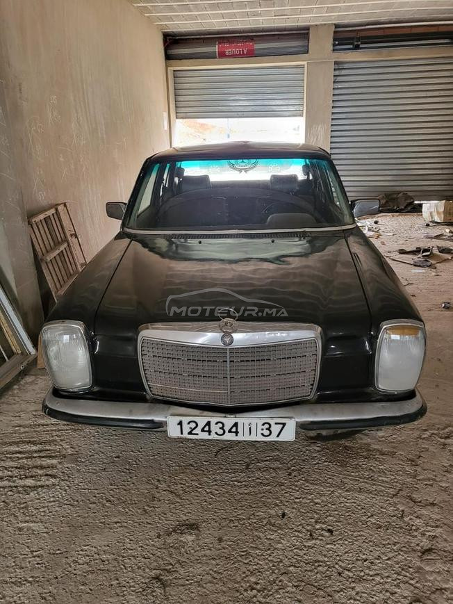 Mercedes-Benz 220 Diesel Manuelle 1970 à Kénitra