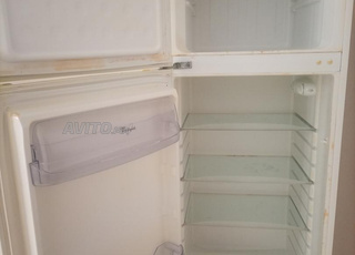 Réfrigérateur bon état 