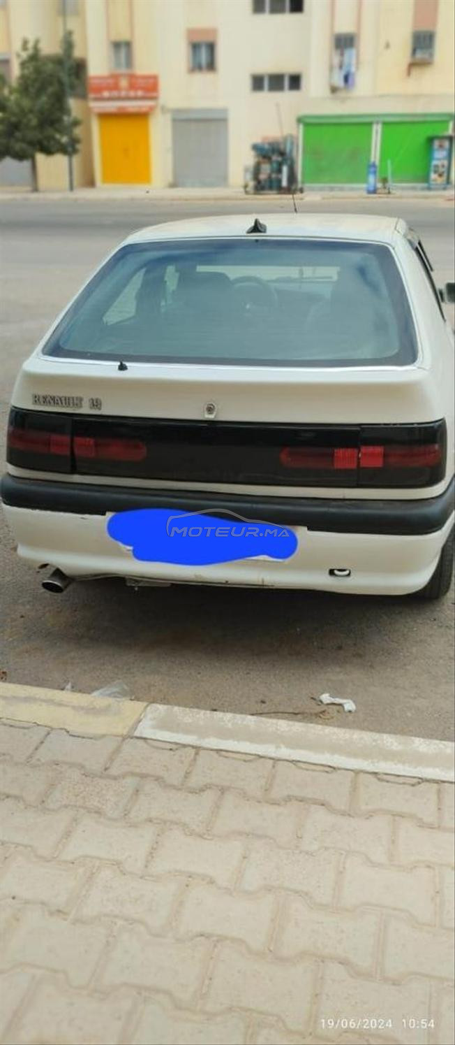 رينو R19 حالة جيدة