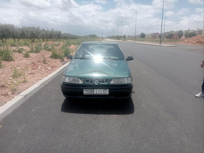  voiture Renault 19 à vendre 