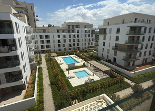 Apprt en location à Eagle Hills SOUISSI