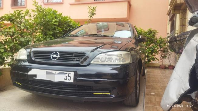 Opel Astra Diesel Manuelle 2006 à Drargua