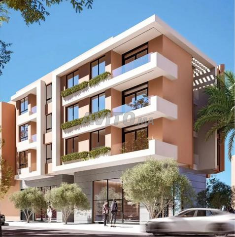 terrain R3 deux façades commercial sur vois 20 m