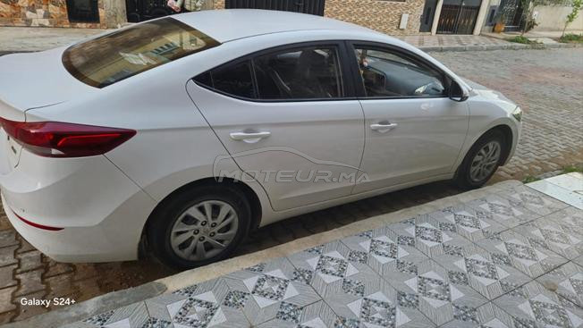 Hyundai Elantra Diesel Manuelle 2019 à Larache