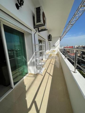 Appar meublé de 180m².avec terasse à maamora 