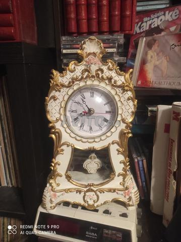 montre style antique tres bon etat et solide