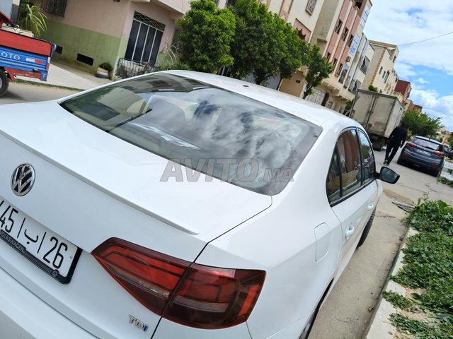 Volkswagen Jetta Diesel Manuelle 2018 à Meknès
