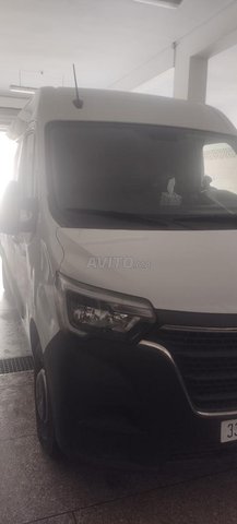 سيارة رونو ماستر  جديدة للكراء