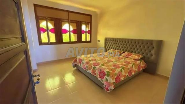 App côté Narjis la nuit 250 dh