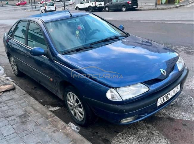laguna coupé 10