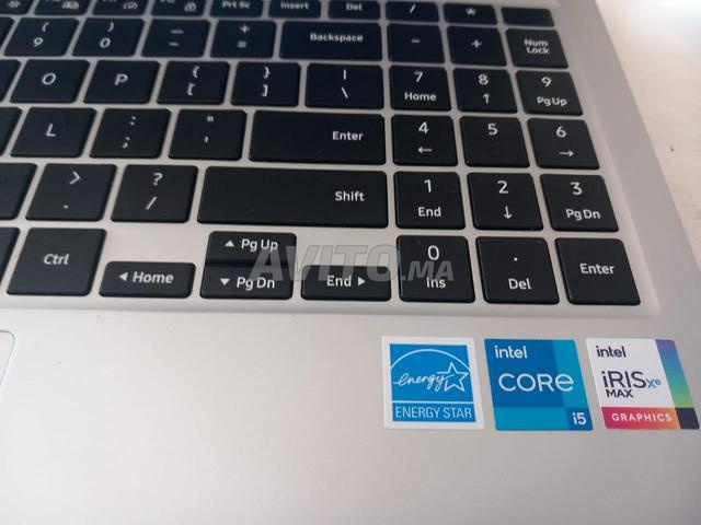 SAMSUNG Galaxy Book15.6 i5-1135G7 RAM8GB 256GB SSD - 2