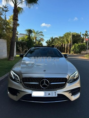 Mercedes Benz classe E 220 coupe pack amg